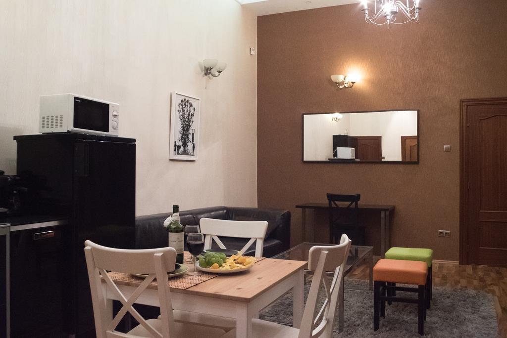 Inviting Flat In The Heart Of Town Apartment Budapest Exterior photo