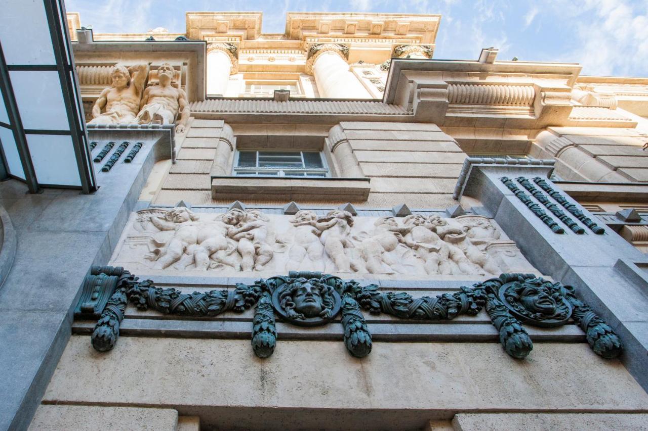 Inviting Flat In The Heart Of Town Apartment Budapest Exterior photo